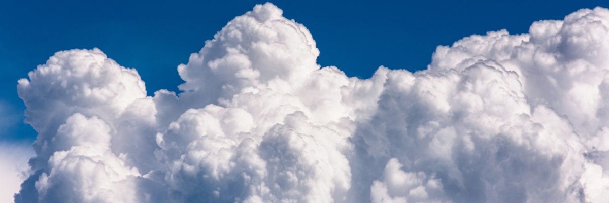 Wolken und Himmel